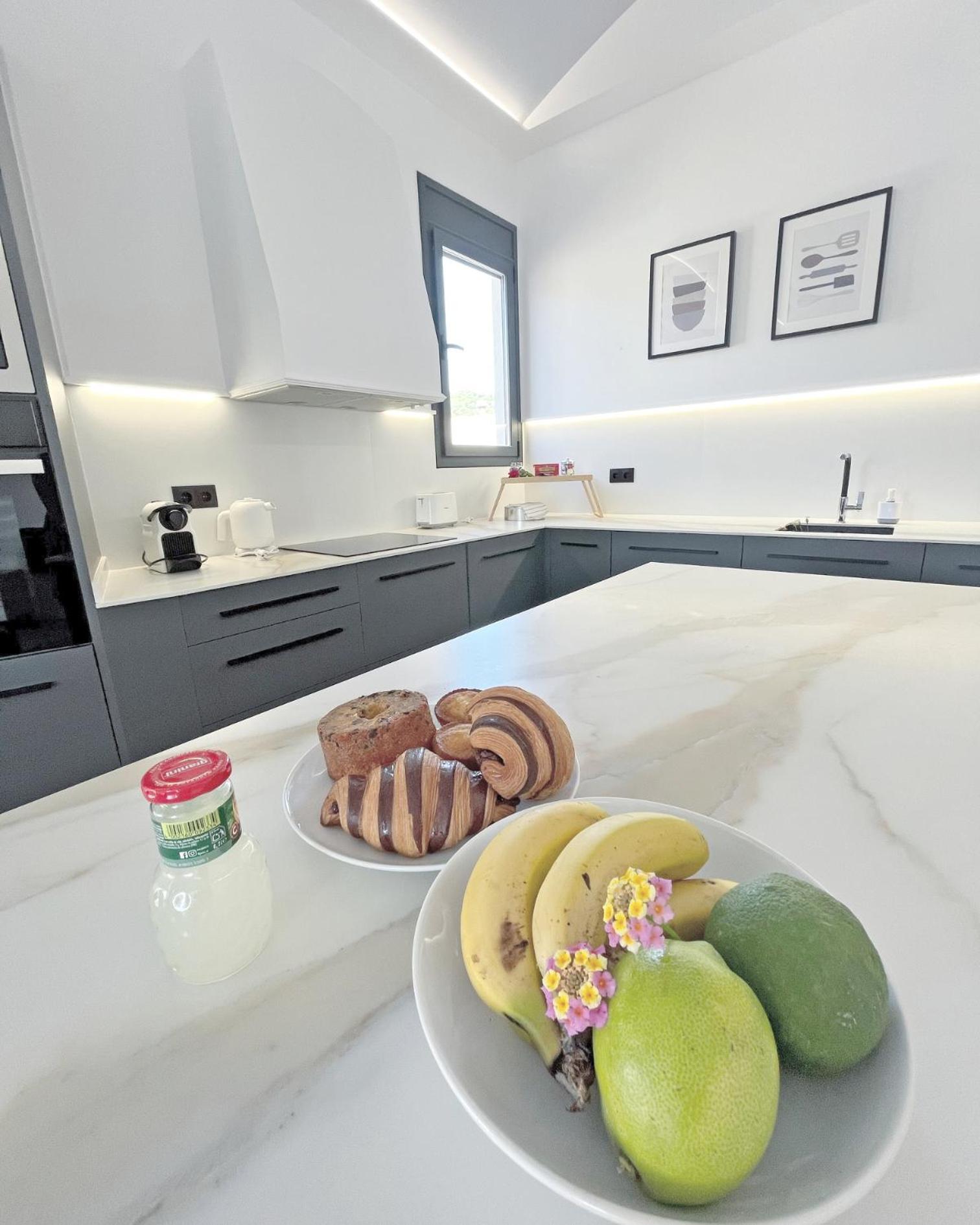 Ses Voltes Boutique Home Sea And Sky Vilassar De Dalt Екстериор снимка